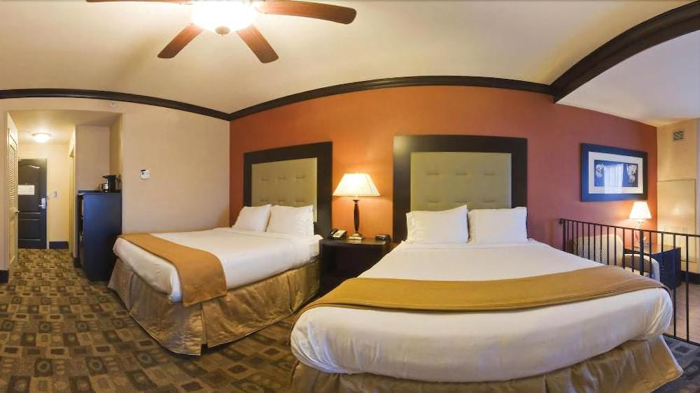 Holiday Inn Express Hotel & Suites Columbia-Fort Jackson By Ihg Εξωτερικό φωτογραφία